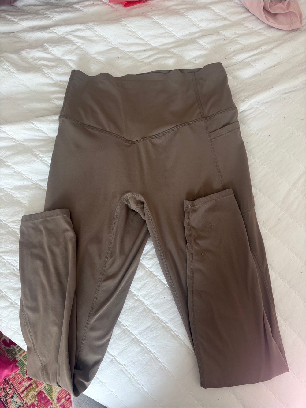 HALARA High-Waist Performance Leggings in Brown